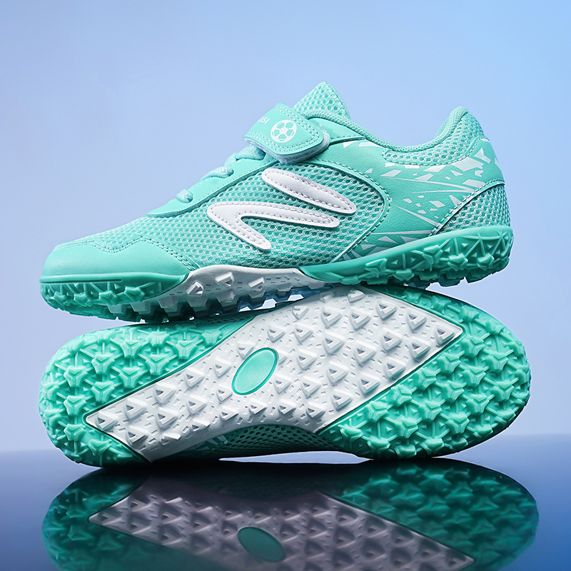 New Children Soccer Shoes Clea - Sports Equipment For Boys avaliação e preço