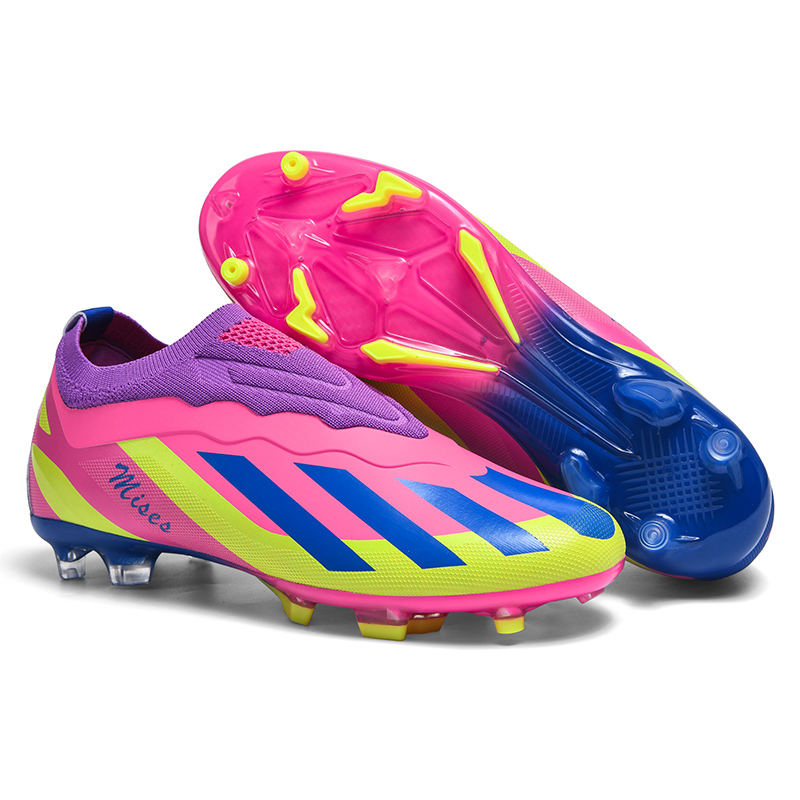 New Men Soccer Shoes Cleats Ou - Sports Equipment For Boys avaliação e preço